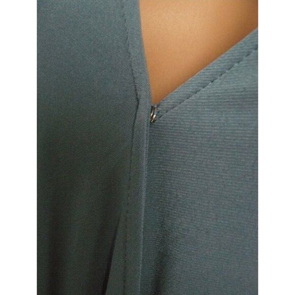 $65 Noir Dusty Teal Twist Front High Low Hem Vneck Loose Fit Tunic Top XS NEW - Picture 7 of 7